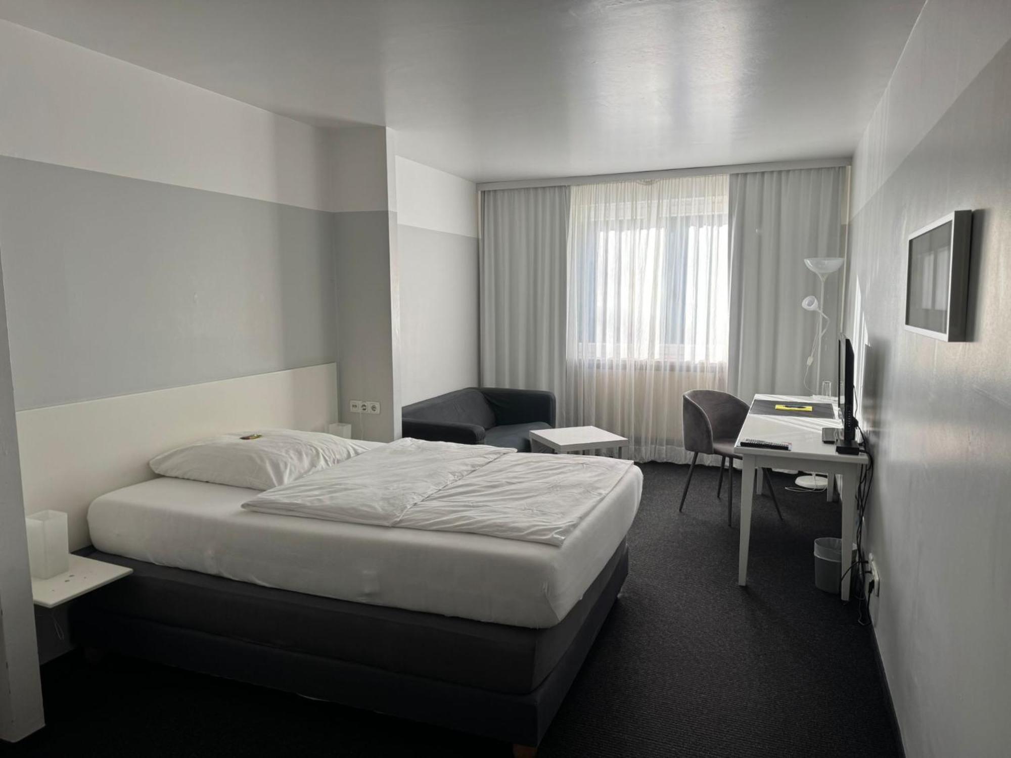 Hotel U Muelheim Free Parking Highspeed Wifi Mülheim an der Ruhr Eksteriør billede